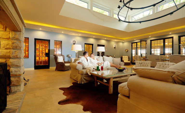 Spa - Kamin-Lounge